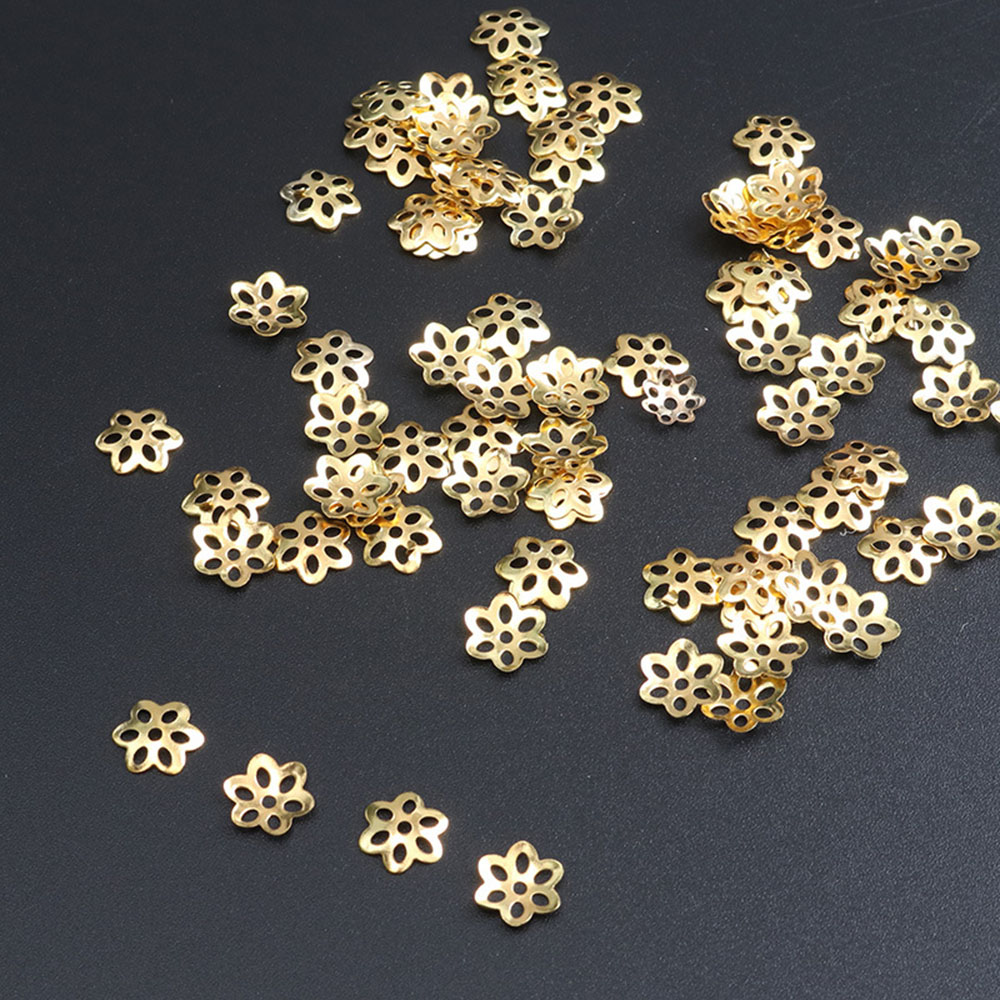 Jewelry Making In Bali - Piezas de cuentas de flores para